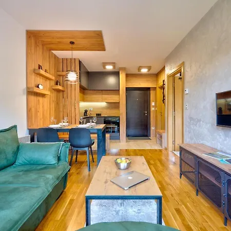 Stevovic Apartment, Pine Wood View, 公寓 *