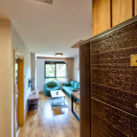 Stevovic Apartment, Pine Wood View, 公寓 *